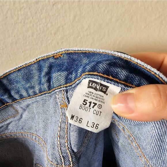 Vintage 2001 Levi's 517 Boot Cut Light Wash Jeans W 36 L 36 - Picture 5 of 10